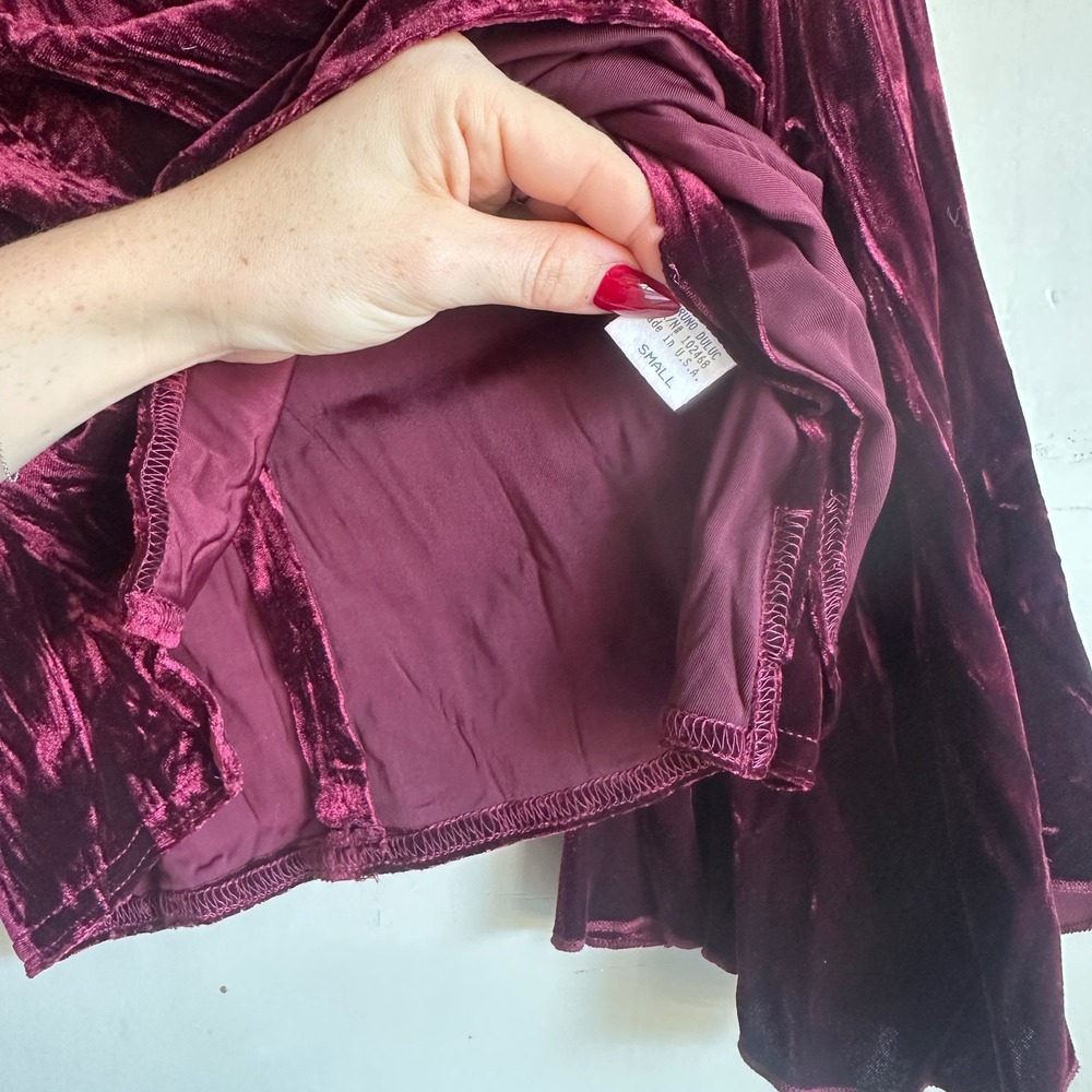 Vintage 90s y2k bell sleeve velvet top goth grunge whimisgoth - Picture 8 of 10